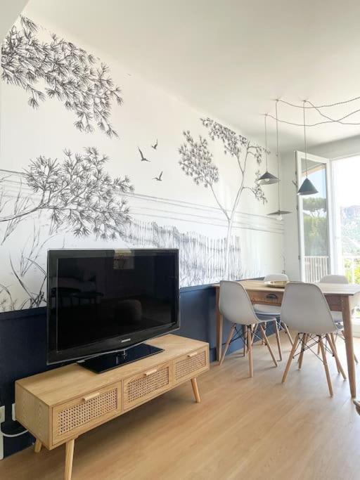 Panisse - Parking - Clim - Wifi Apartment กาซีส์ ภายนอก รูปภาพ